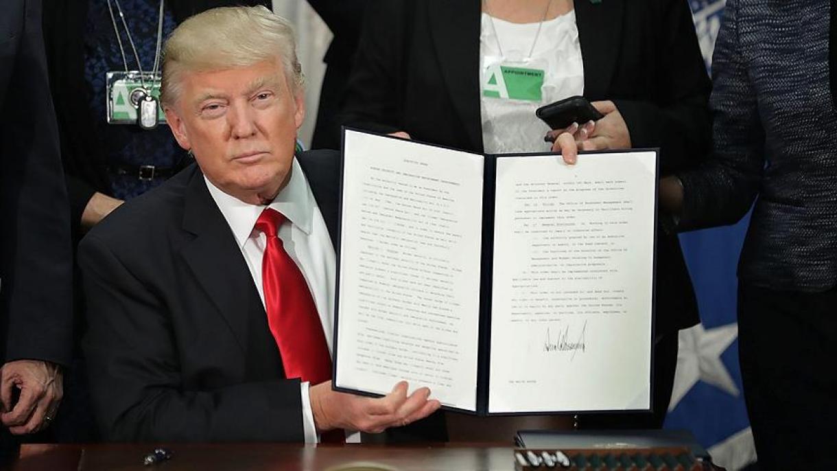 Trump firma la orden para la construcción del muro en frontera con México