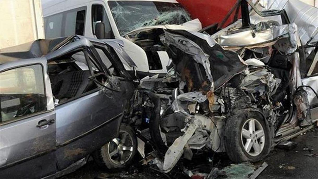 فوت روزانه 44 ایرانی در سوانح رانندگی