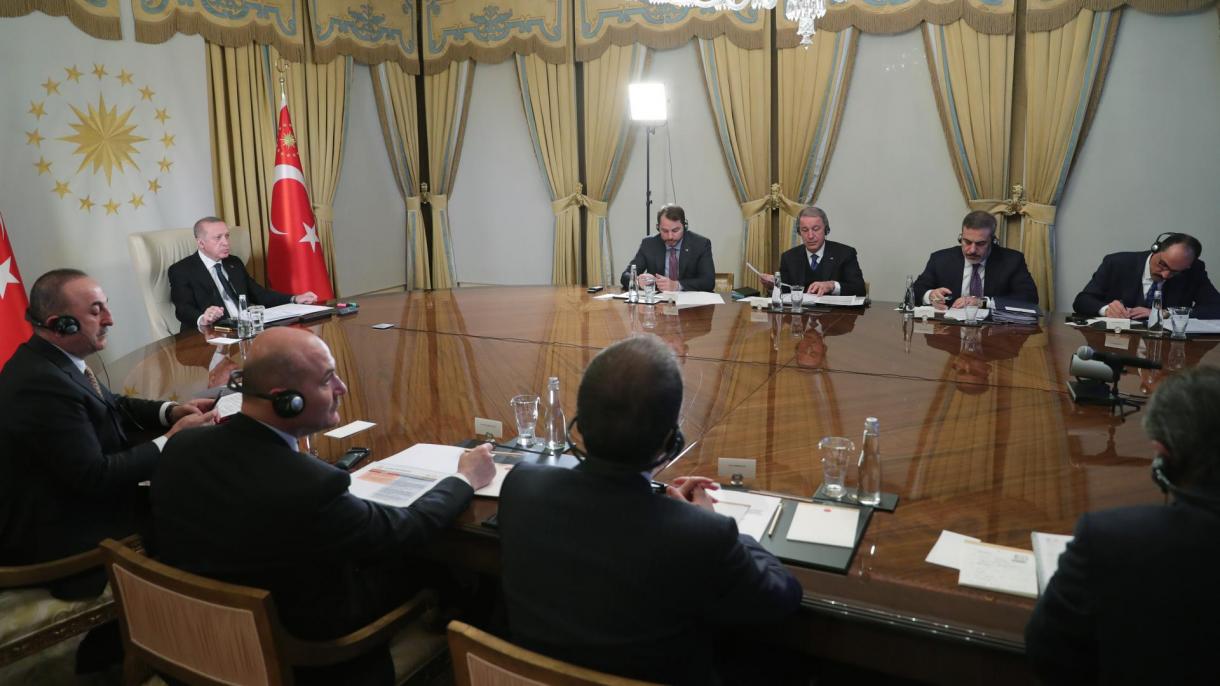 Erdogan, Macron, Merkel y Johnson abordan la situación en Siria y el coronavirus