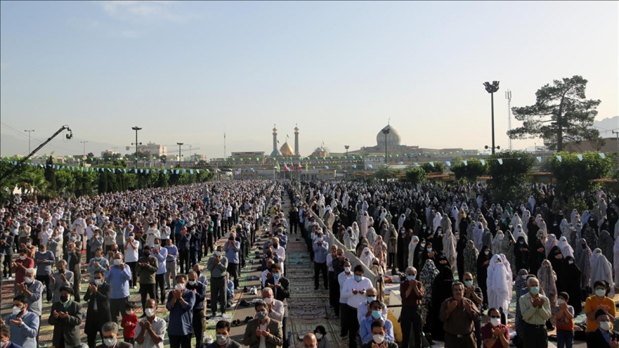 نماز عید فطر در ایران اقامه شد