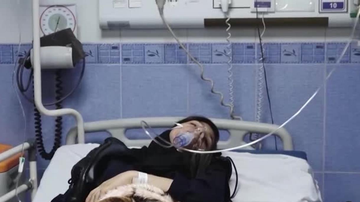Több tucat diáklányt szállítottak kórházba a mérgezés gyanújával Iránban