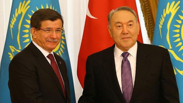 Dawıtoğlu-Nazarbayev oçraşuı