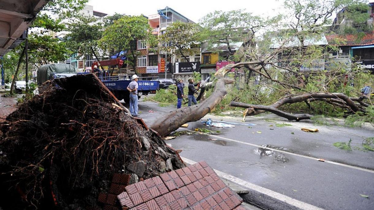 Se eleva el número de muertos por el tifón Damrey