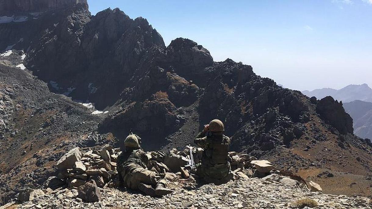 Las FAS turcas destruye los depósitos de armas de la banda terrorista PKK