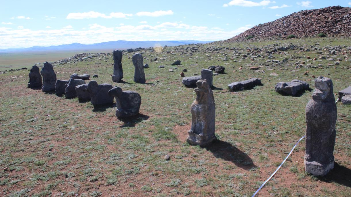 کشف مجسمه های سنگی ترکهای دوره باستان، در مغولستان