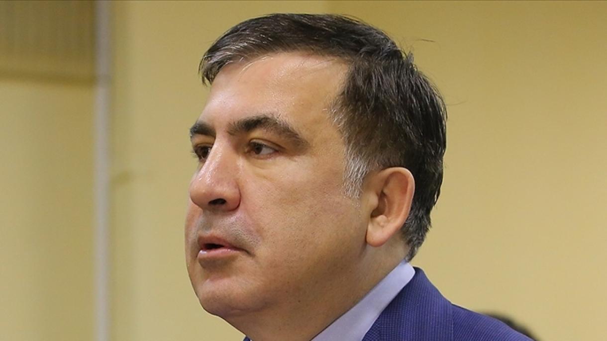 Nyolc év után hazatért Miheil Szaakasvili volt georgiai elnök