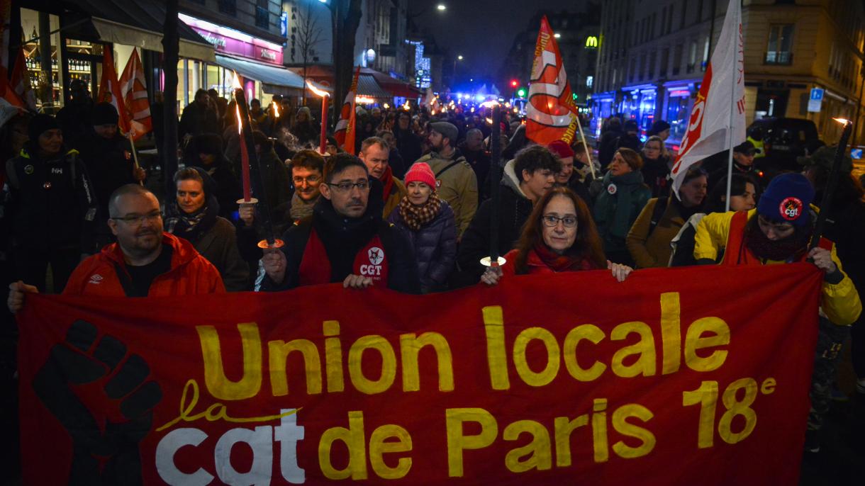 Protesta por la reforma de las pensiones en París