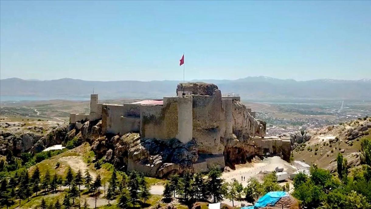 Comienza la temporada de excavaciones en el histórico Castillo de Harput