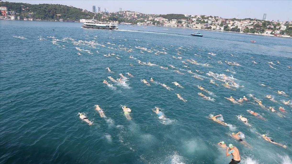 A Corrida Intercontinental de Natação do Bósforo será realizada a 23 de agosto em Istambul