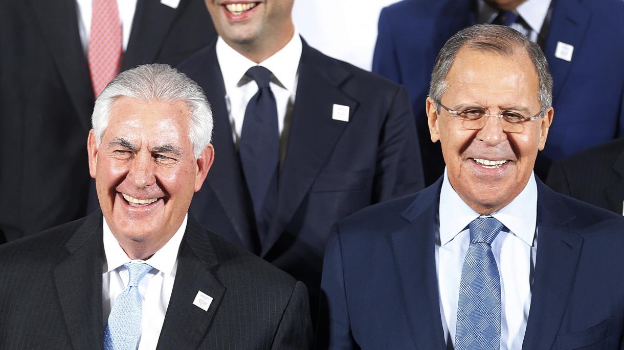 Megkezdődtek Lavrov és Tillerson tárgyalásai