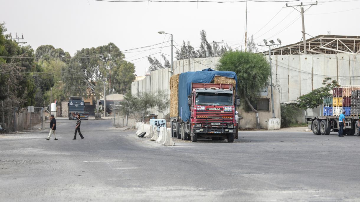 ایسرایل غزه-یه آچیلان سرحد منطقه‌لرینی باغلادی