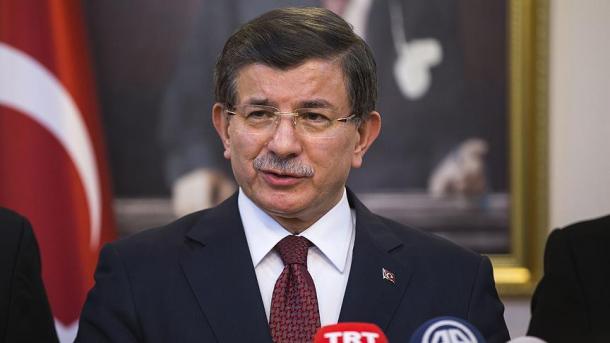 Davudoğlu: “Terrora  qarşı  mübarizǝmiz davam edǝcǝk”