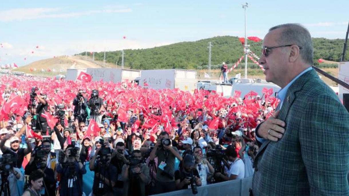اردوغان شاهراه استانبول - ازمیر و شفاخانه شهر بورسا را افتتاح کرد