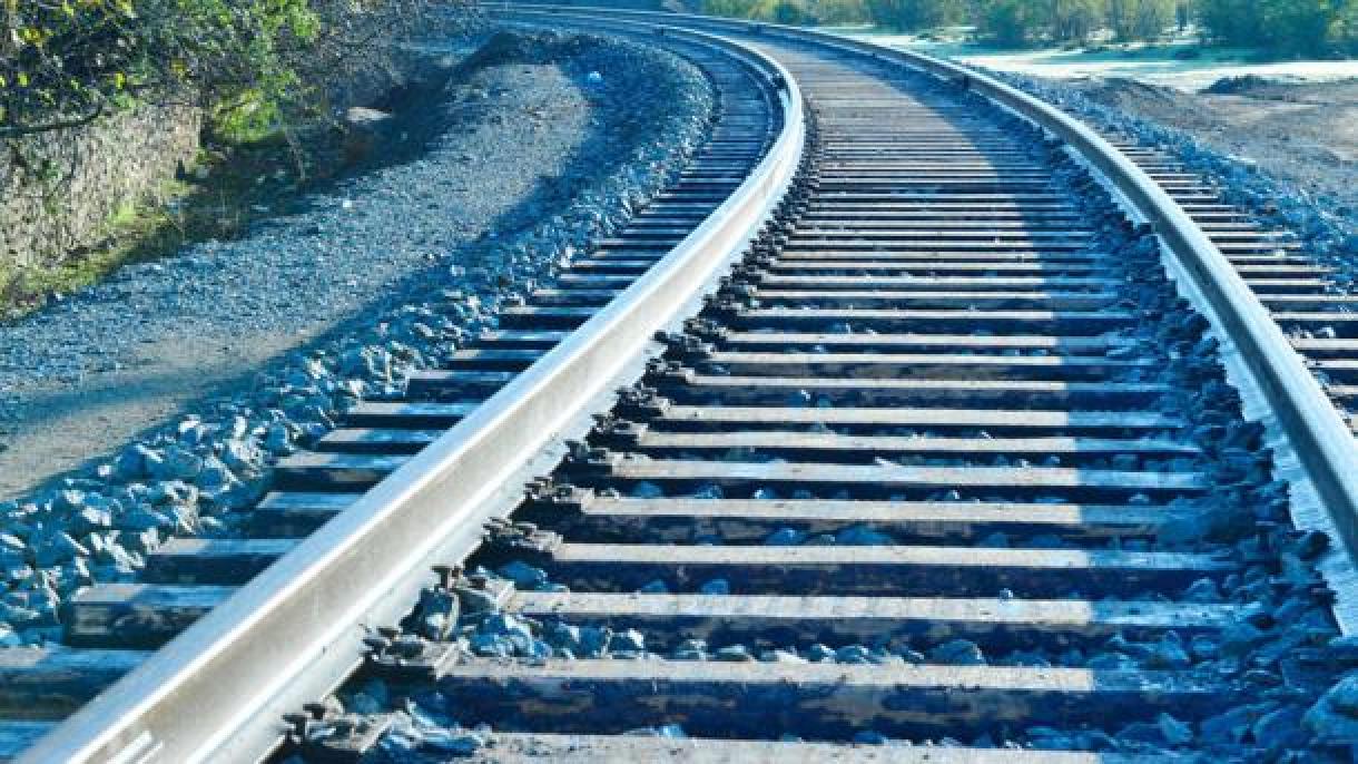 China e Irã abrem uma nova linha ferroviária para fins comerciais