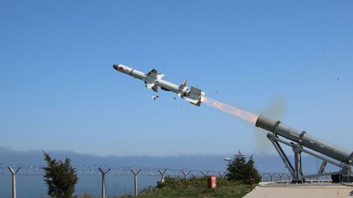 Турската ракета „ATMAДЖА“ успешно удари целта на разстояние над 200 км.