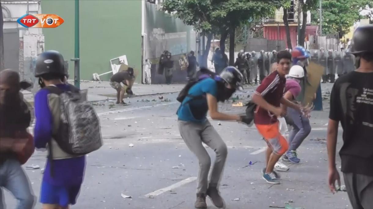 درگیری در خلال اعتصاب در ونزوئلا