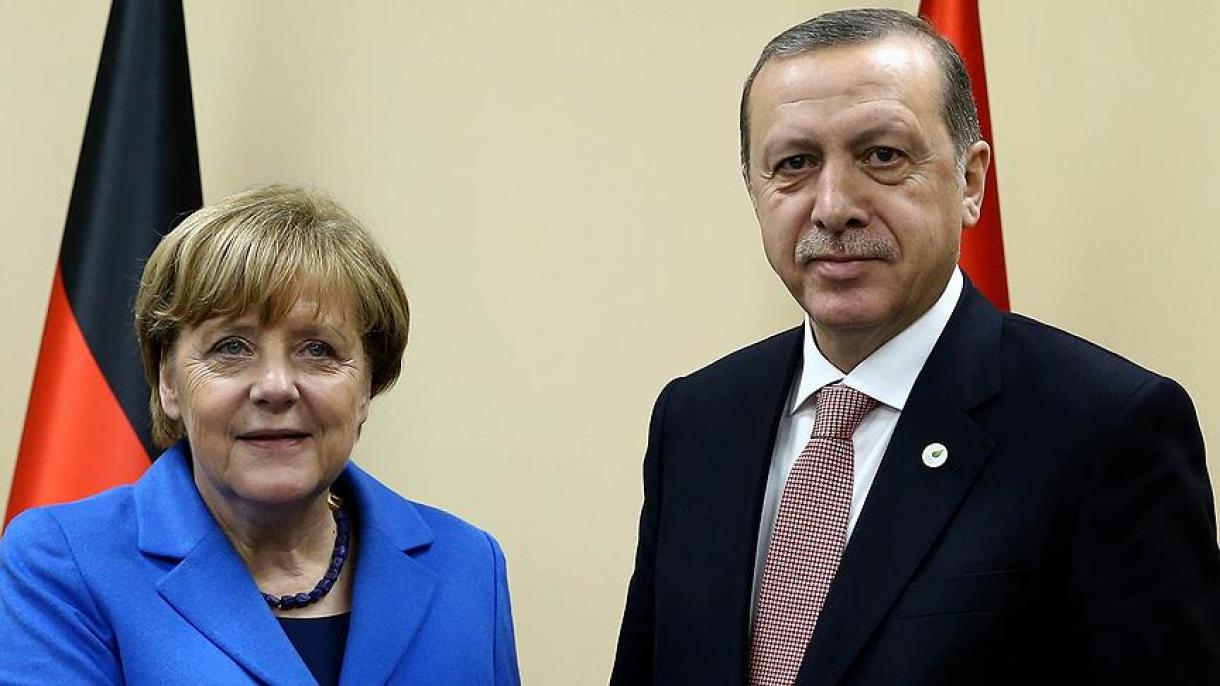 اردوغان با مرکل دیدار کرد