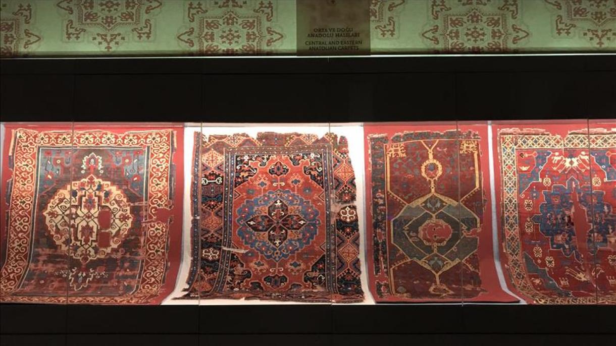 توجه هنردوستان به 448 نوع اثر تاریخی در موزیم فرش استانبول