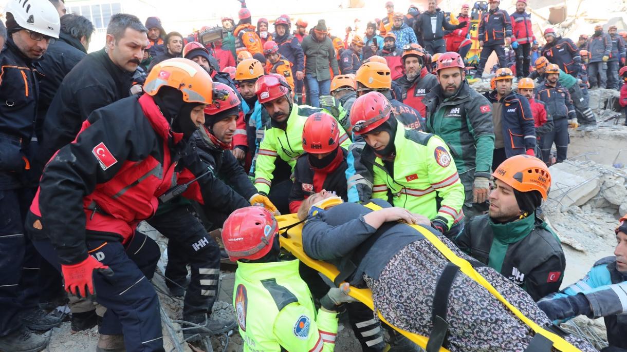 El mundo se solidariza con Turquía tras el fuerte terremoto en Elazig