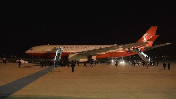 Prim-ministrul Ahmet Davutoğlu, a plecat în Iordania