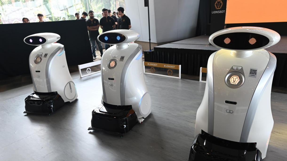 Universidades turcas criam robot para tratar pacientes com COVID-19