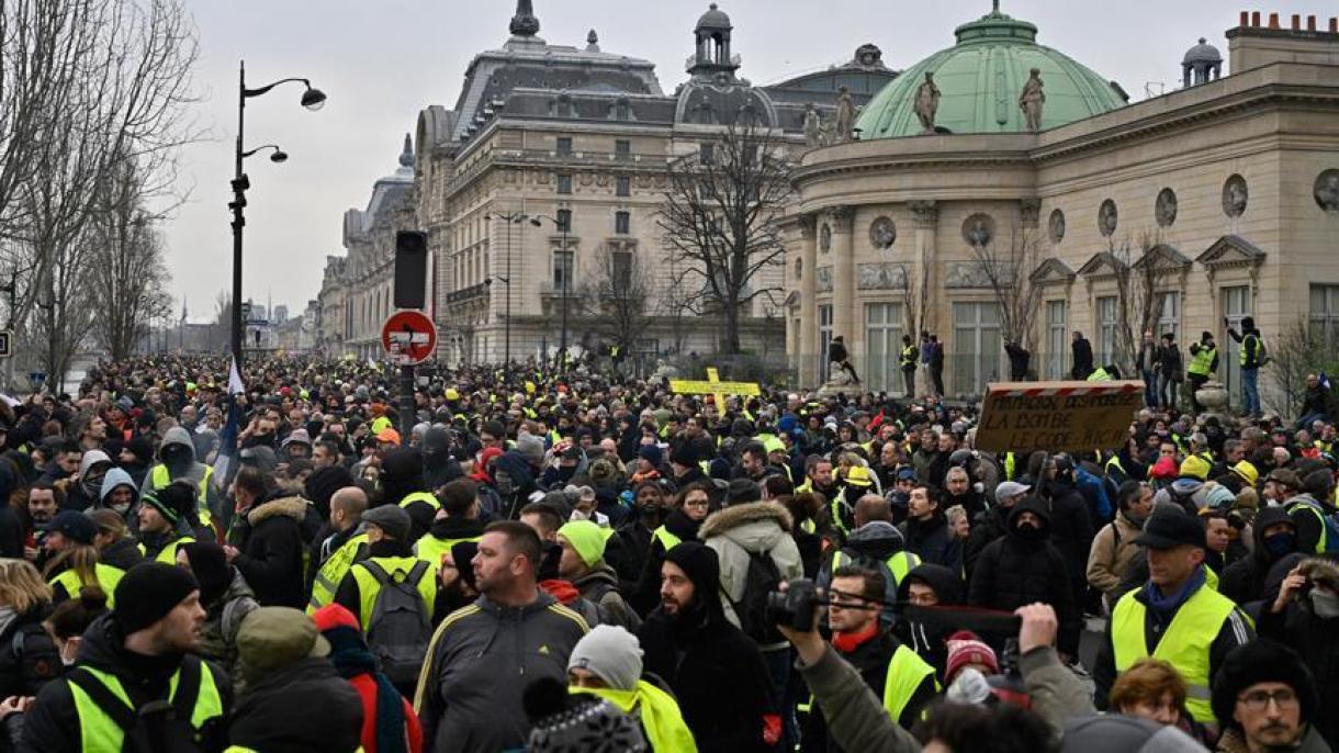 هشتمین هفته از تظاهرات جلیقه زردها در فرانسه