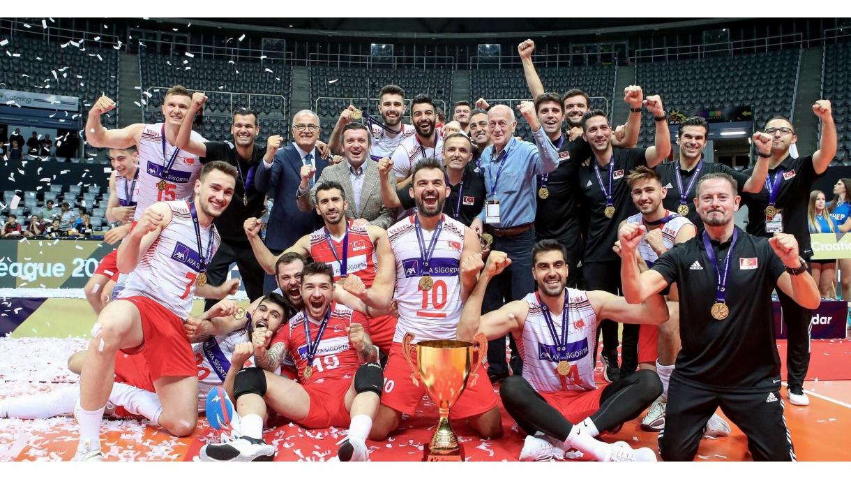 Erdogan felicita a la selección masculina de voleibol que logró campeonato en Liga de Oro CEV 2023