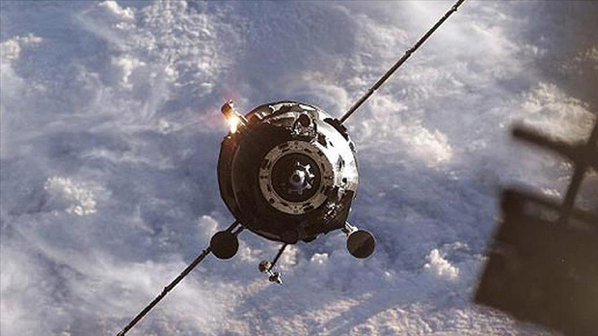 روسیه ماهواره غیرفعال خود در مدار زمین را با راکت زد