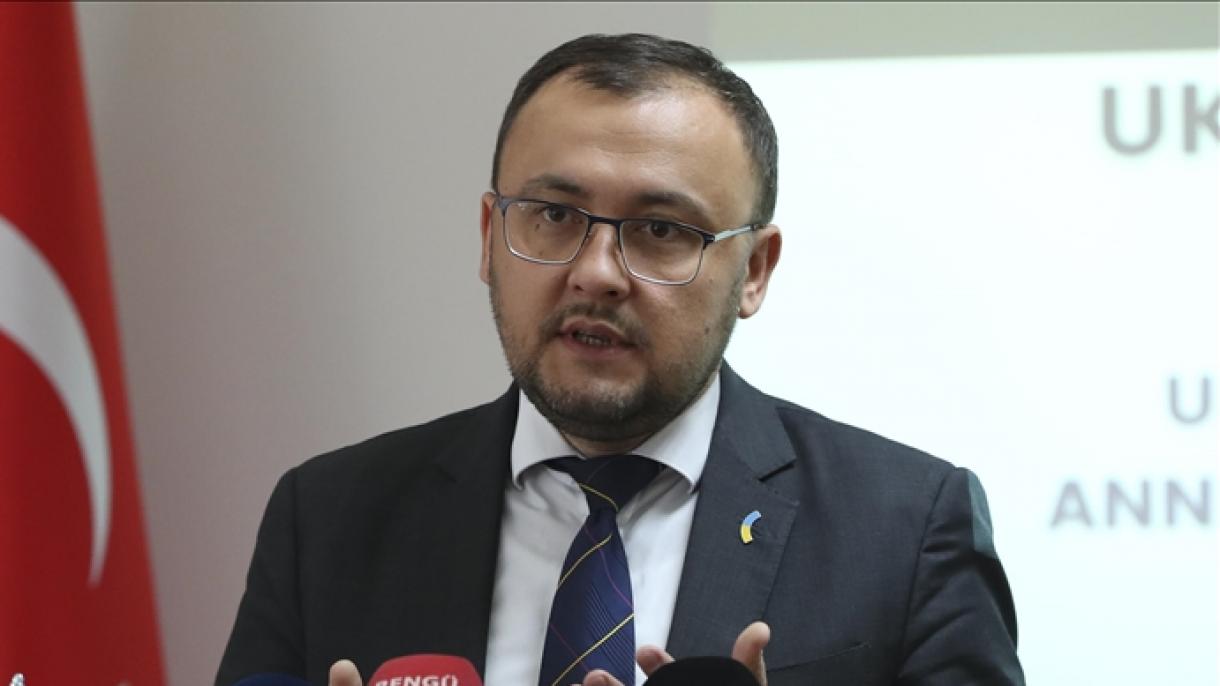 El embajador ucraniano acoge con satisfacción la oferta de mediación de Turquía