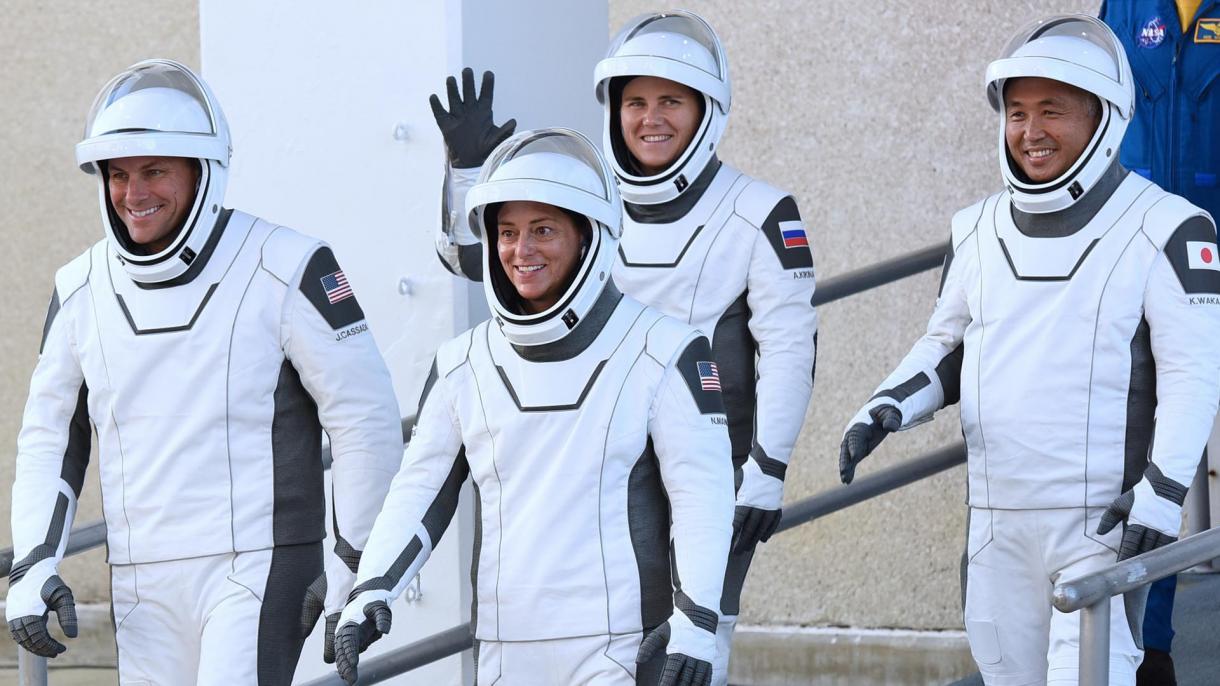 Nicole Mann se convierte en la primera nativa de EE.UU. en el espacio
