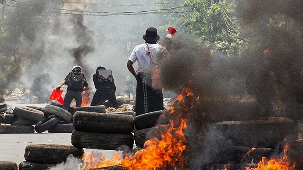 Ismét több tucat áldozata van a mianmari tüntetéseknek