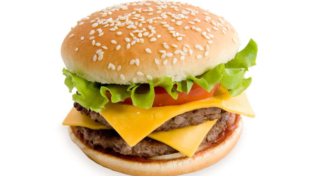McDonald's, denunce su termini franchising in Italia, Francia, Germania