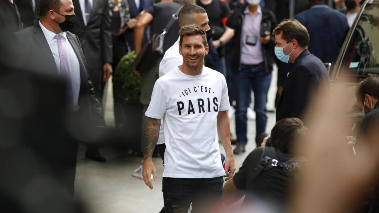 Lionel Messi Fransanın “PSJ” klubuna transferi barədə danışıb