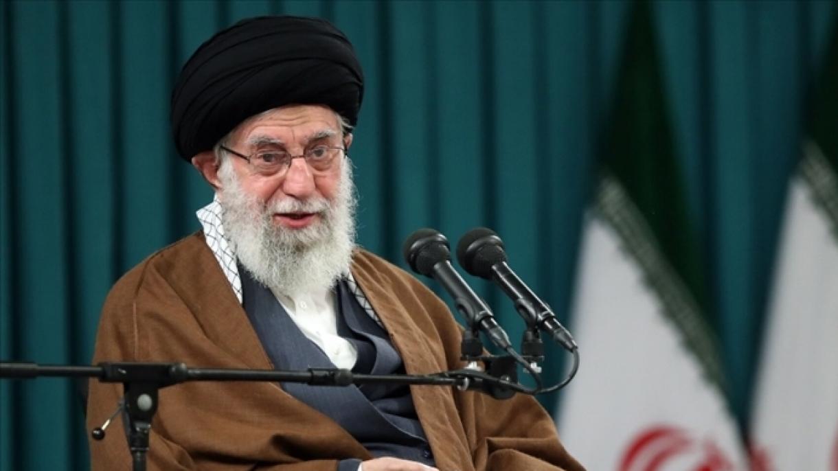 خامنه‌ای: بو فلاکتی سرت تپکی ایزله‌یه‌جک
