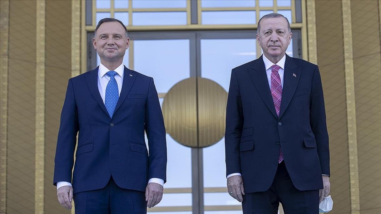 Президент Р. Т. Эрдоган Польшанын президенти менен жолугушту