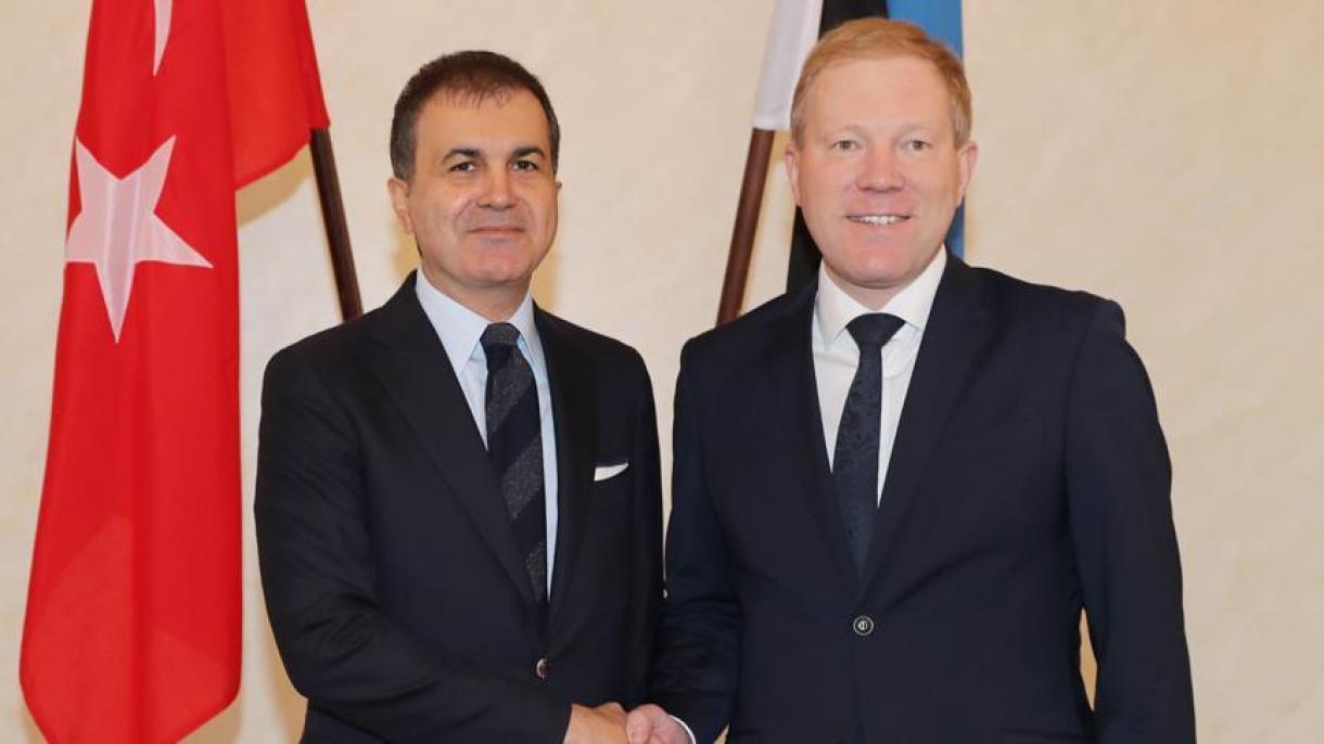 El ministro Çelik realiza reuniones en el marco de sus contactos en Estonia