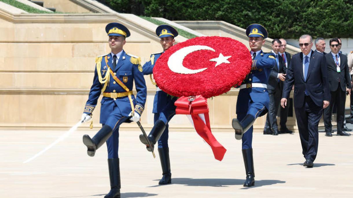 El presidente Erdogan está en Bakú, la segunda parada de sus visitas al exterior tras ser reelegido
