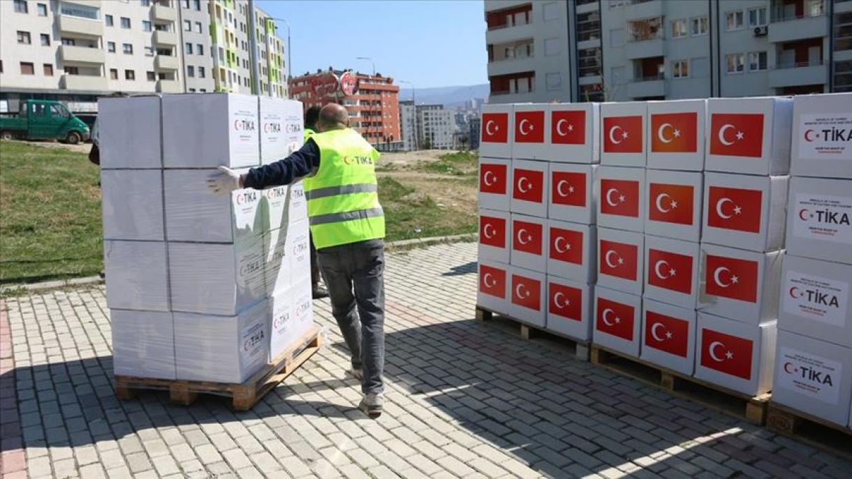 Türkiýe Kosowada 1600 maşgala azyk kömegini berdi