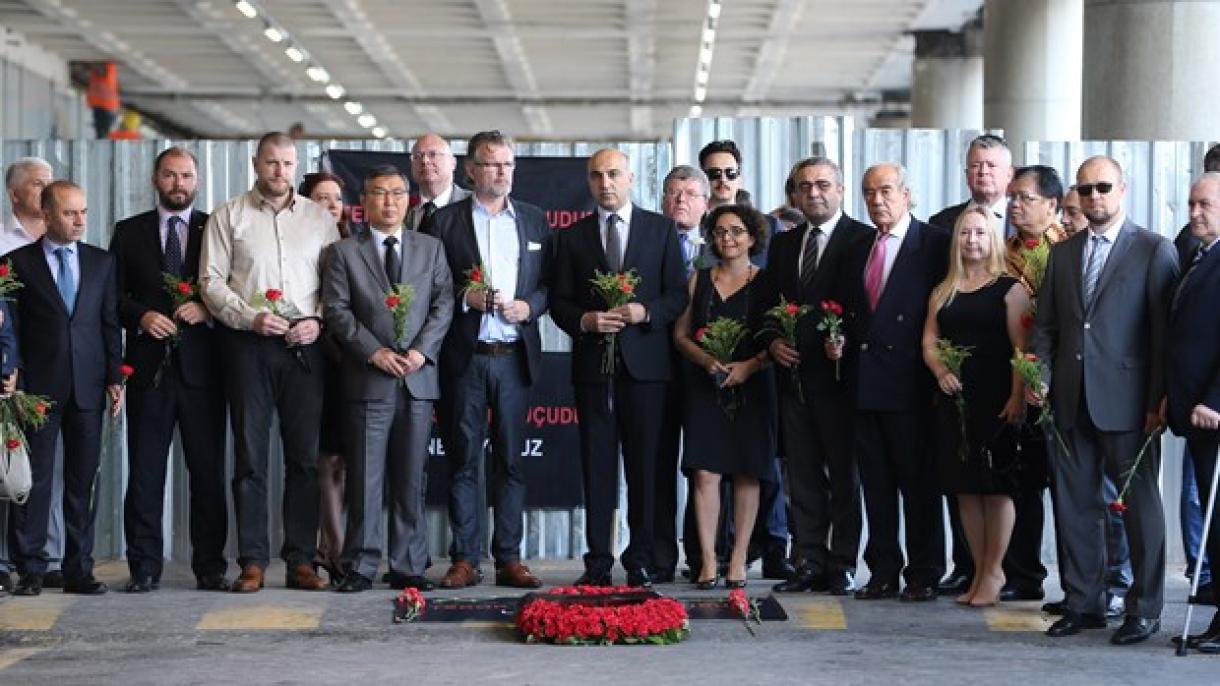 Los agresores del atentado del Aeropuerto Internacional Atatürk llevan pasaportes de Rusia