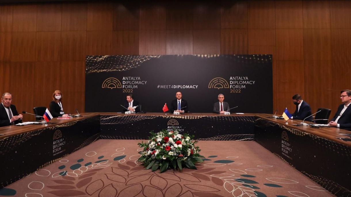 Termina la Cumbre de Antalya: no hay un acuerdo sobre un alto el fuego