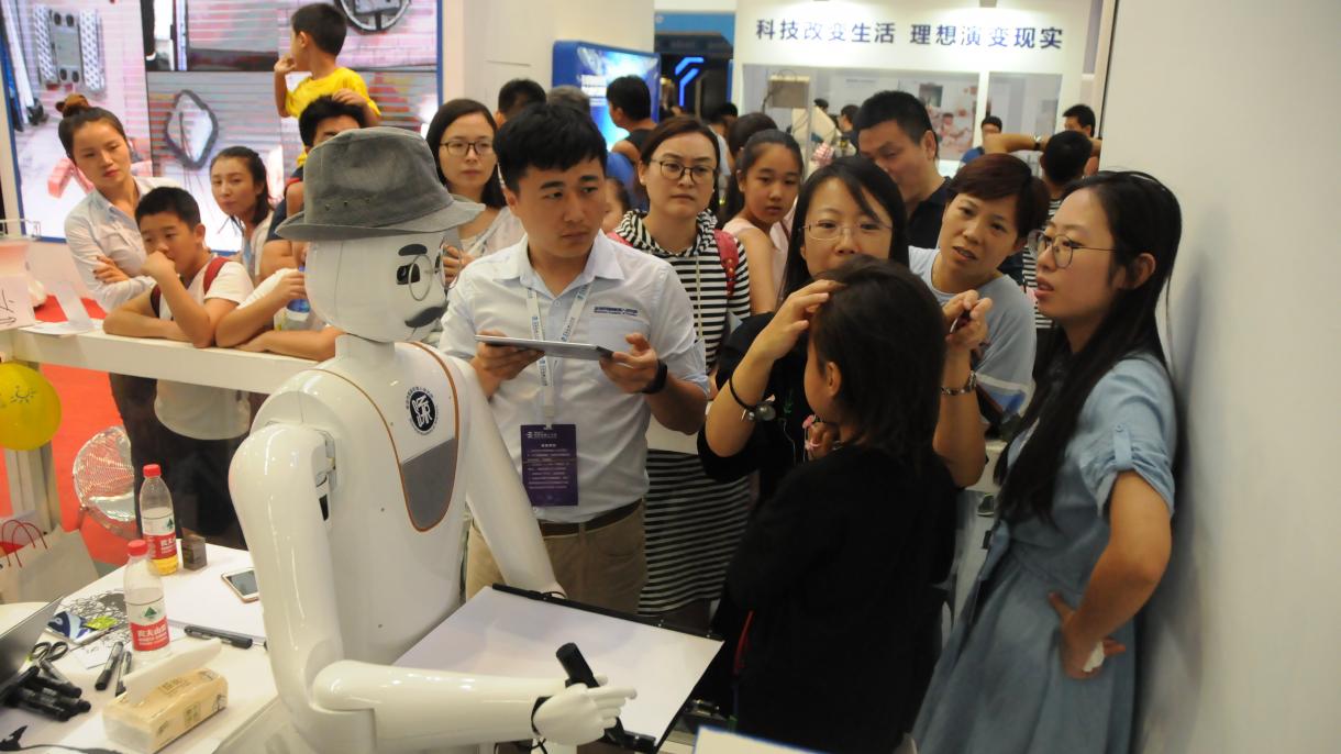 Pequim recebe Conferência Mundial de Robôs 2017