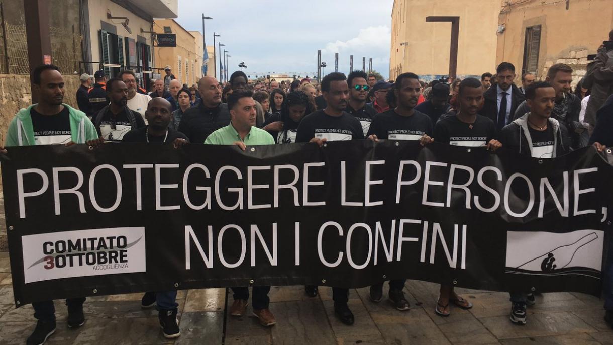 Marcia a Lampedusa in ricordo delle vittime del naufragio del 3 ottobre 2013