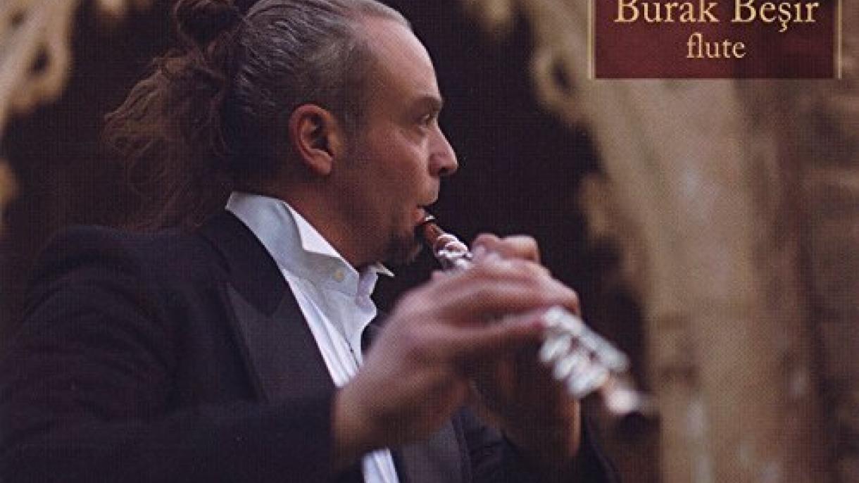 Burak Beşir, el flautista turco quien ganó un premio por logro excepcional por los GMA