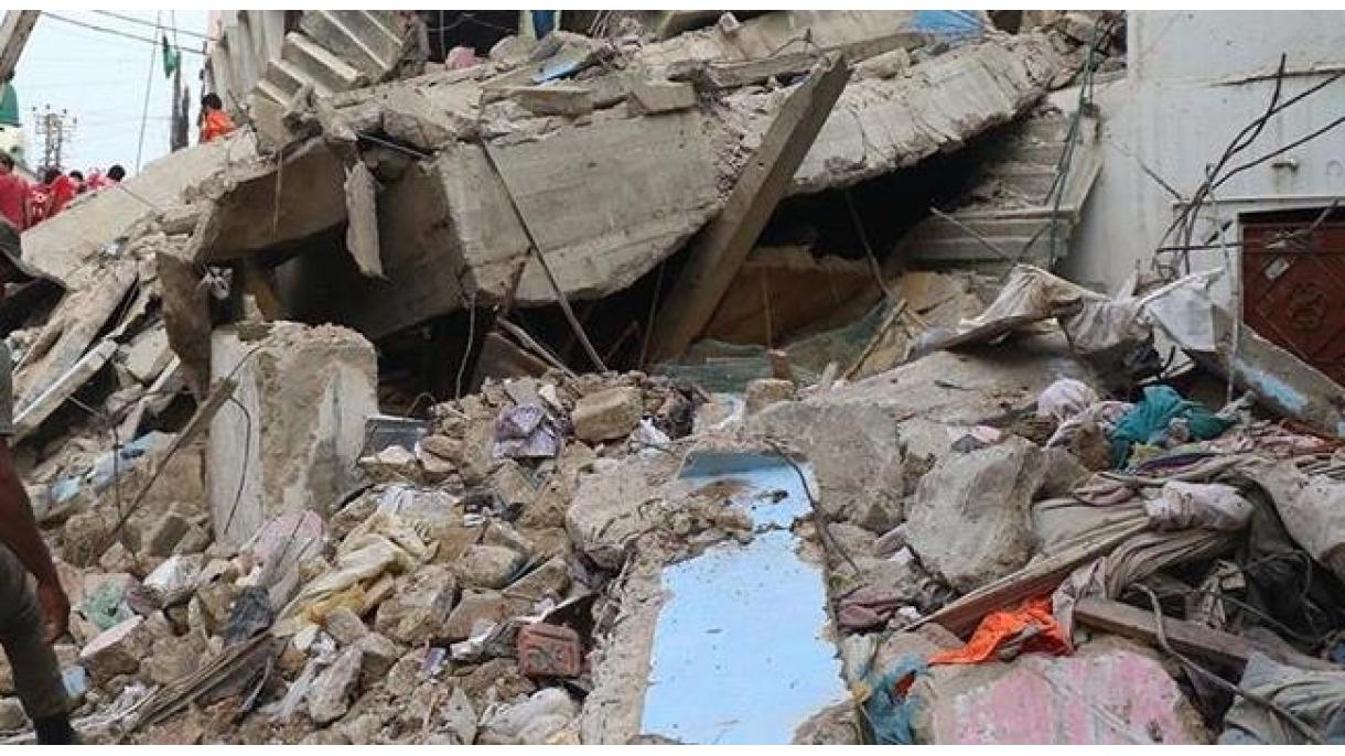 بر اثر ریزش ساختمان در آذربایجان شرقی 5 نفر جان باختند