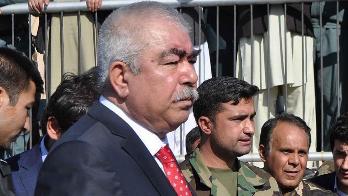 جنرال دوستم پس از 14 ماه به افغانستان بازگشت