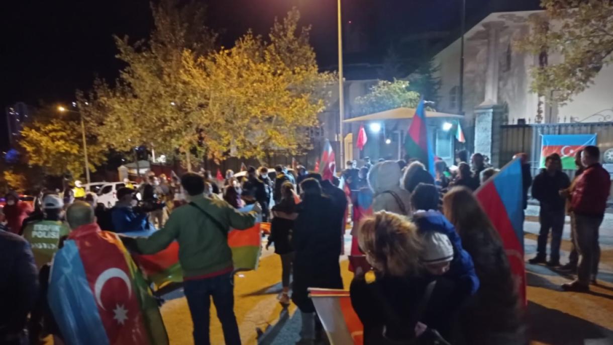Şuşa zəfəri Ankarada coşğu ilə qarşılandı