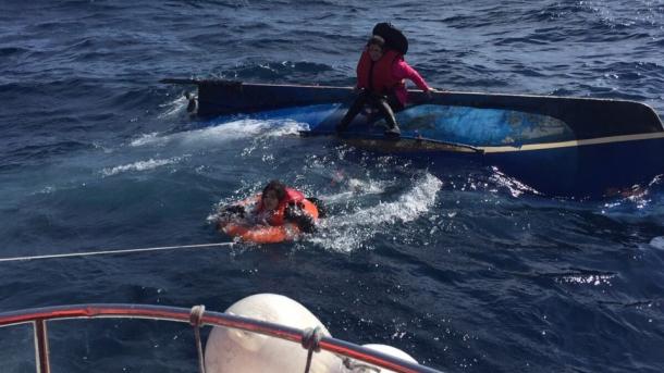 Migranti, Grecia salva centinaia da barcone in area Egitto