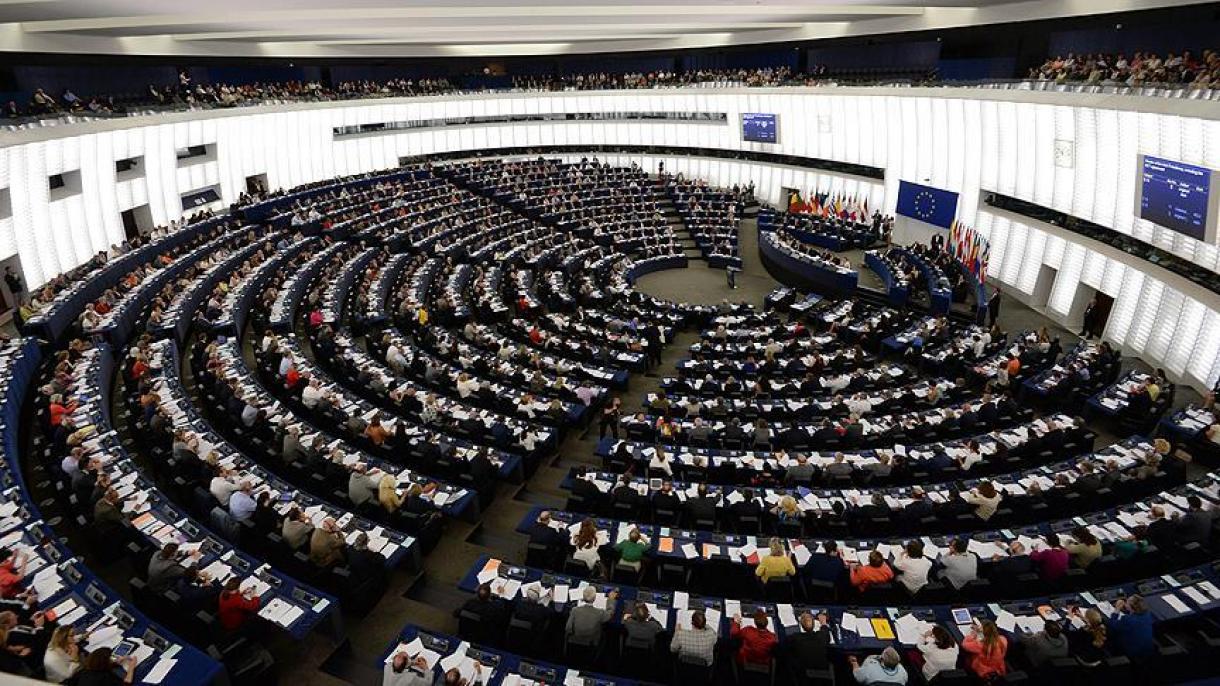 欧洲议会对以色列发出警告