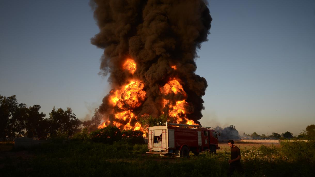 巴基斯坦北部一油库起火