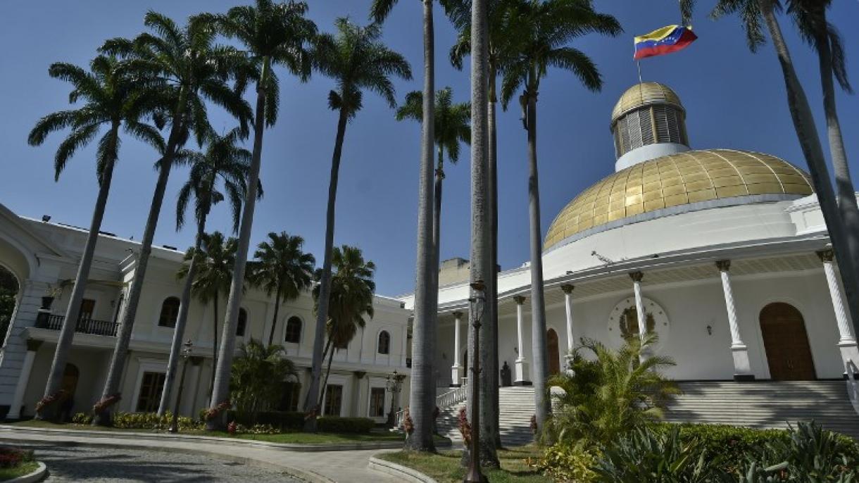 Asamblea Nacional declara el estado de alarma en Venezuela
